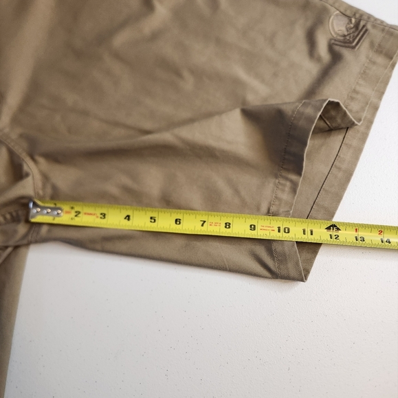 Metal Mulisha Mens Beige Flat Front Shorts 10" Size 44 Casual Embroidered Logo - Picture 10 of 12